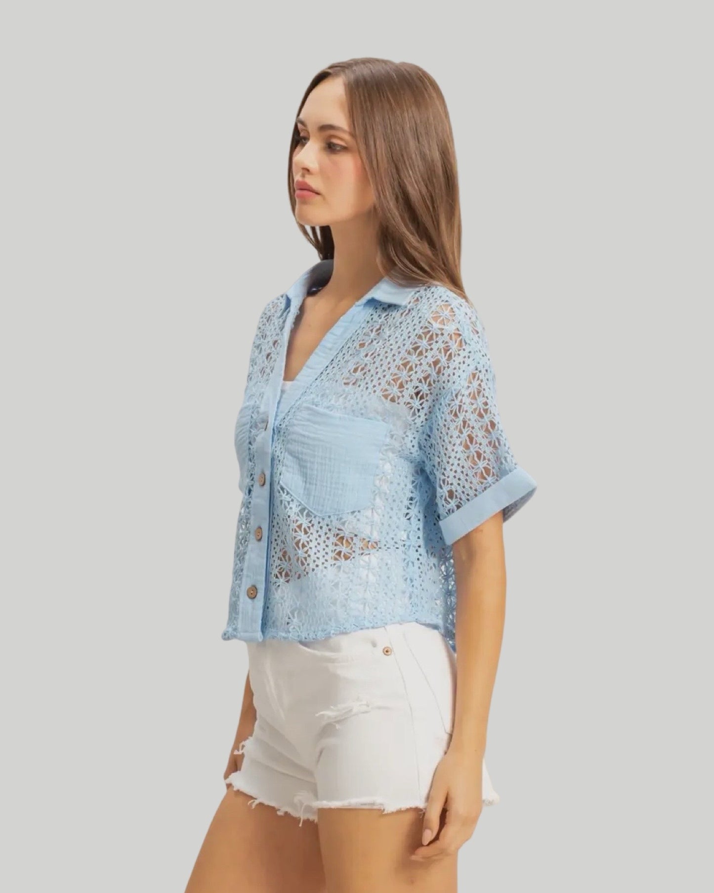 CROCHET FABRIC SHORT SLEEVE BUTTON FRONT SHIRT