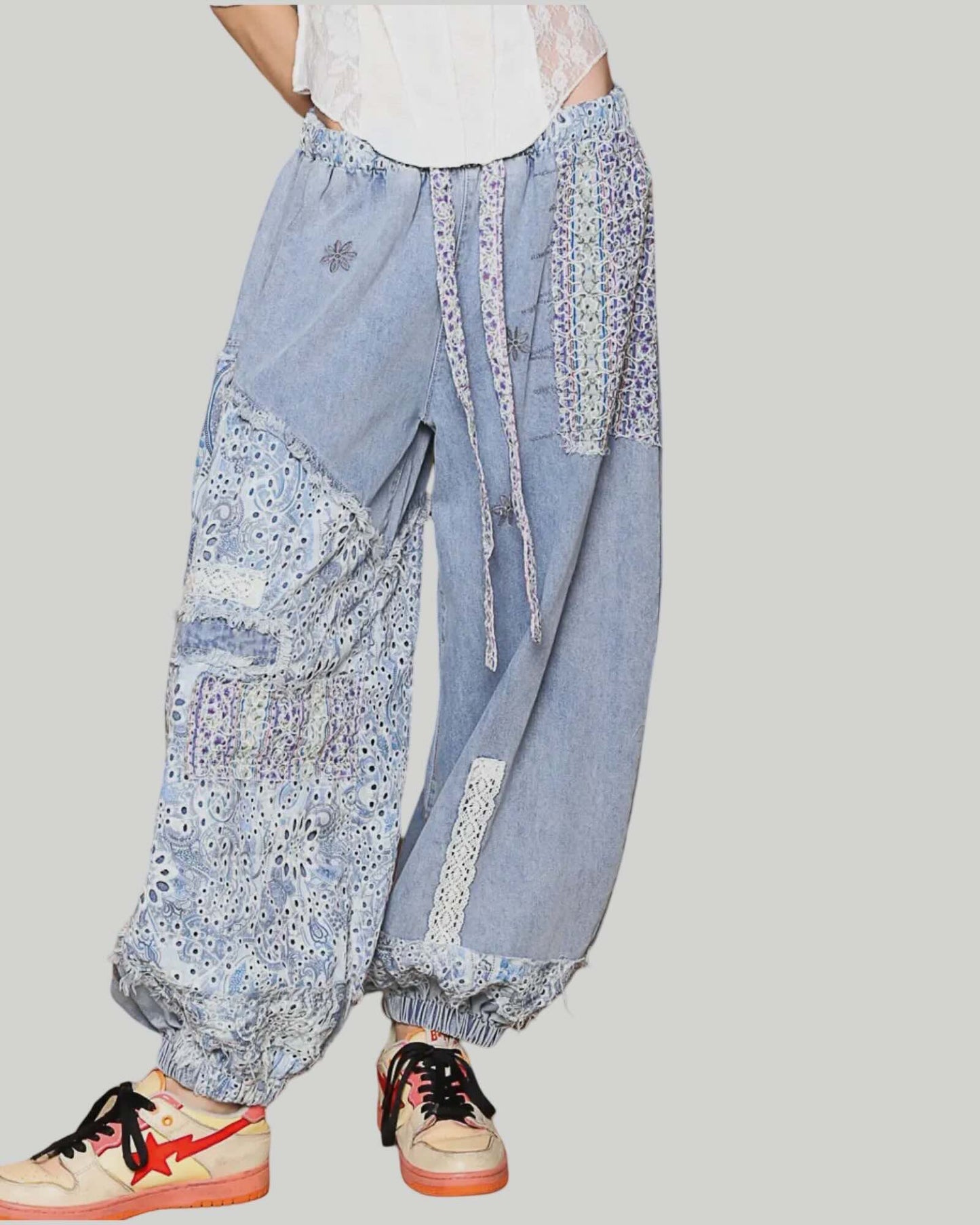 FLORAL PRINT PATCHWORK TWILL JOGER PANTS