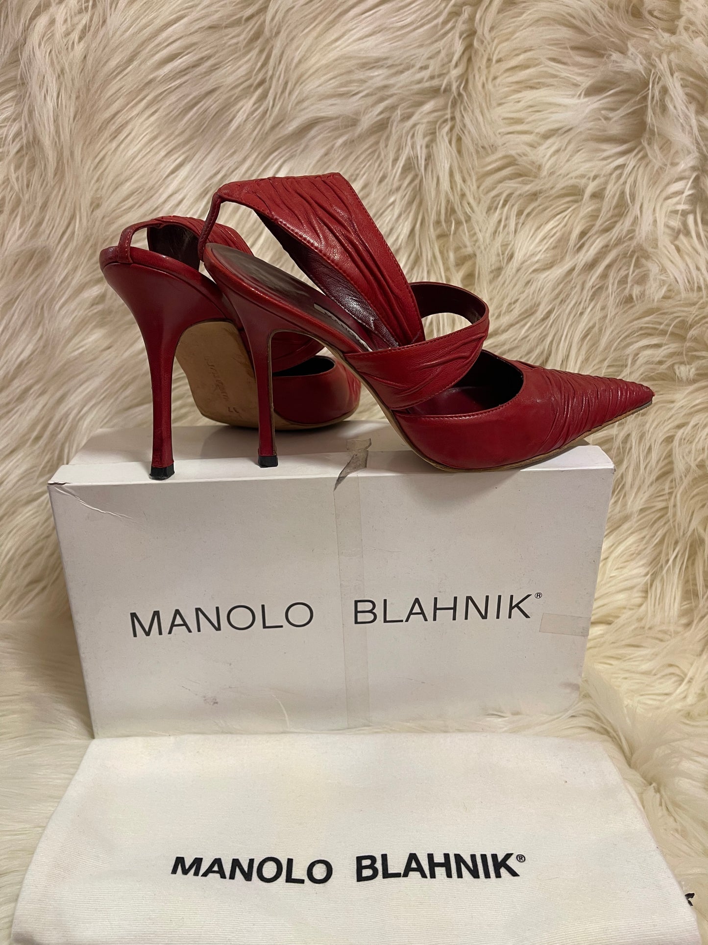 MANOLO BLAHNIK RED CAGE STRAP HEELS W BOX