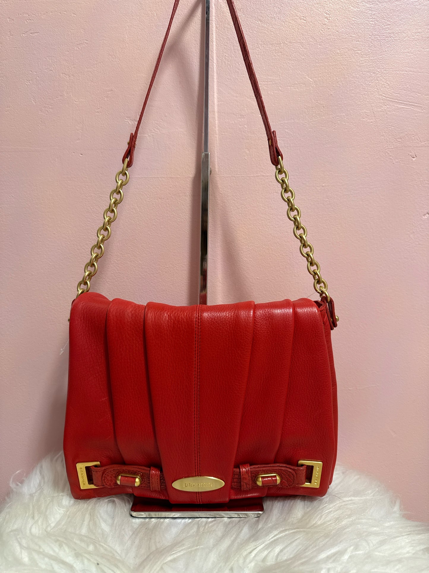 BRAHMIN RED RUCHED LEATHER SHOULDER BAG