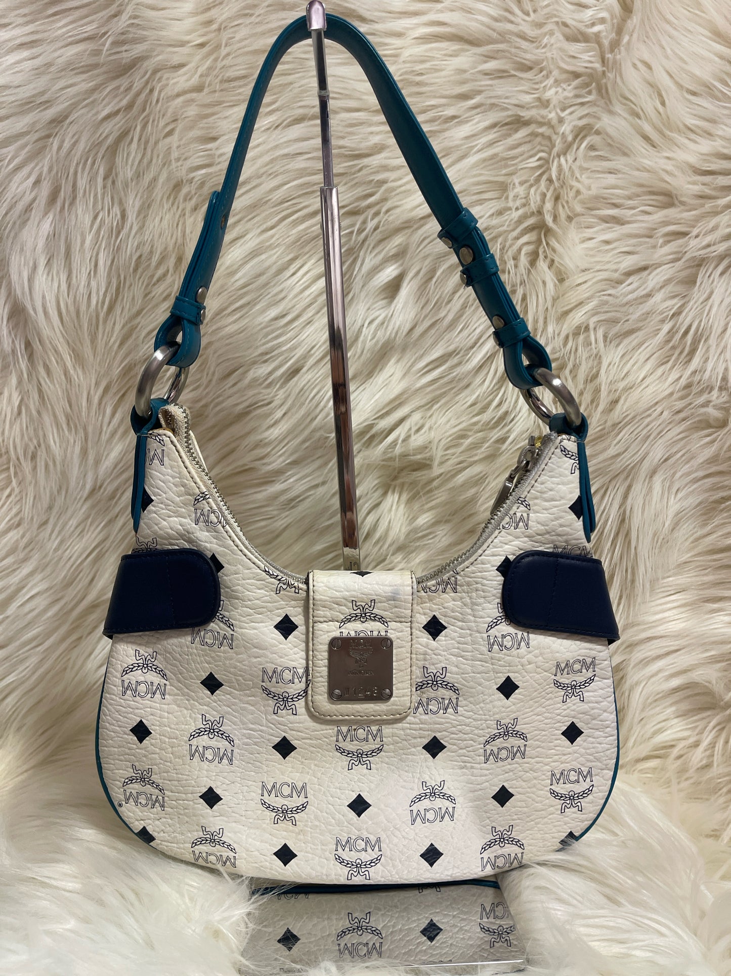 MCM VISTEOS POCHETTE SHOULDER BAG WHITE/BLUE/YELLOW/TEAL