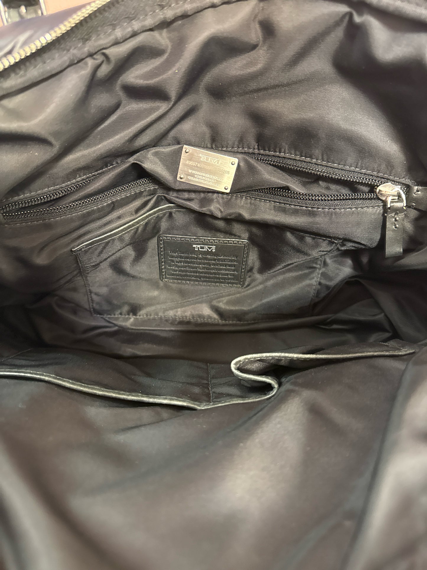 Tumi navy puffer weekender/travel/computer bag