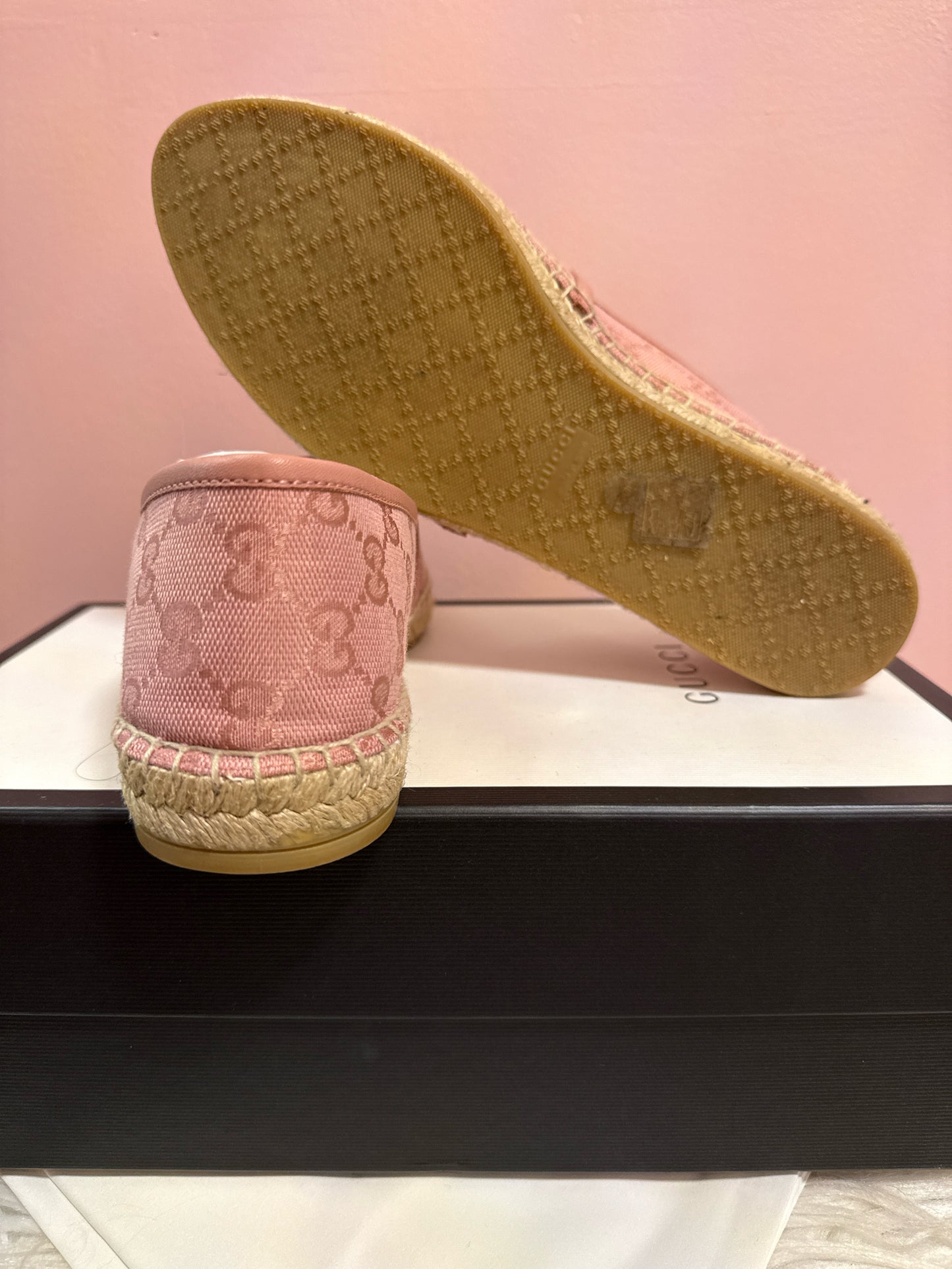 Gucci pink espadrilles with box and dust bag