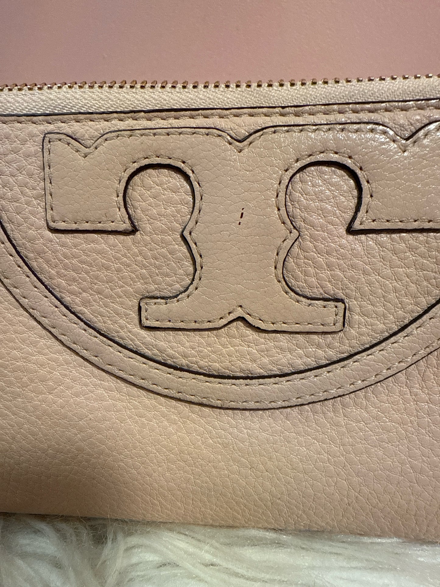 Tory Burch all T east west blush continental wallet