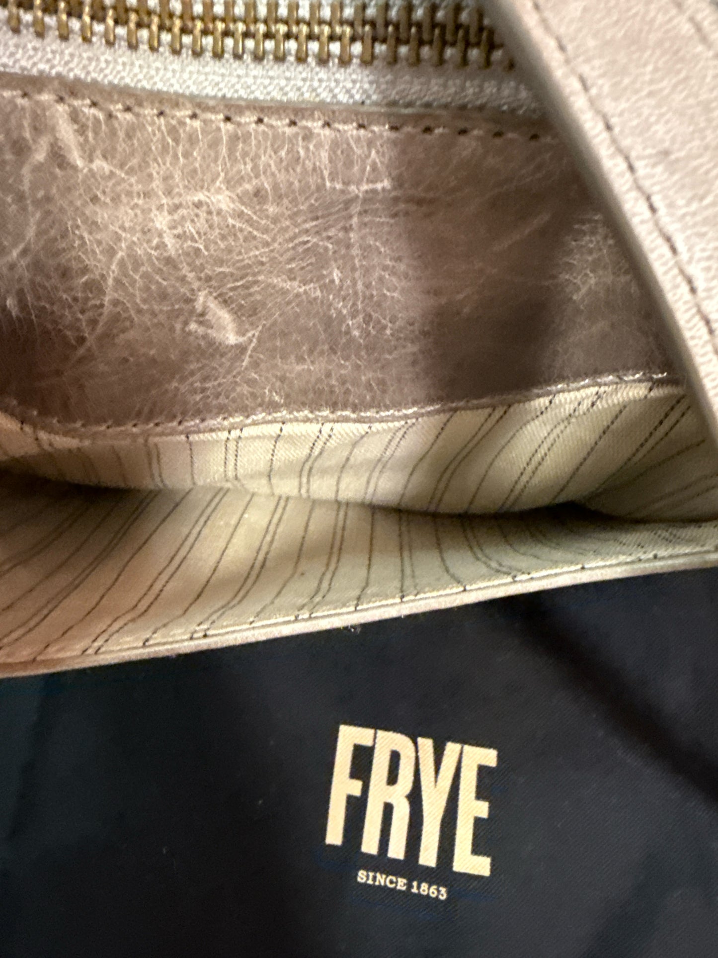 Frye antique carbon leather melissa zip crossbody bag