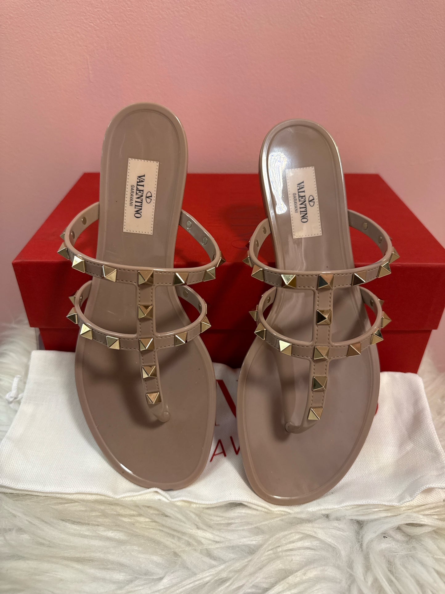 Valentino Garavani pvc thong poudre sandals with box and dust bags
