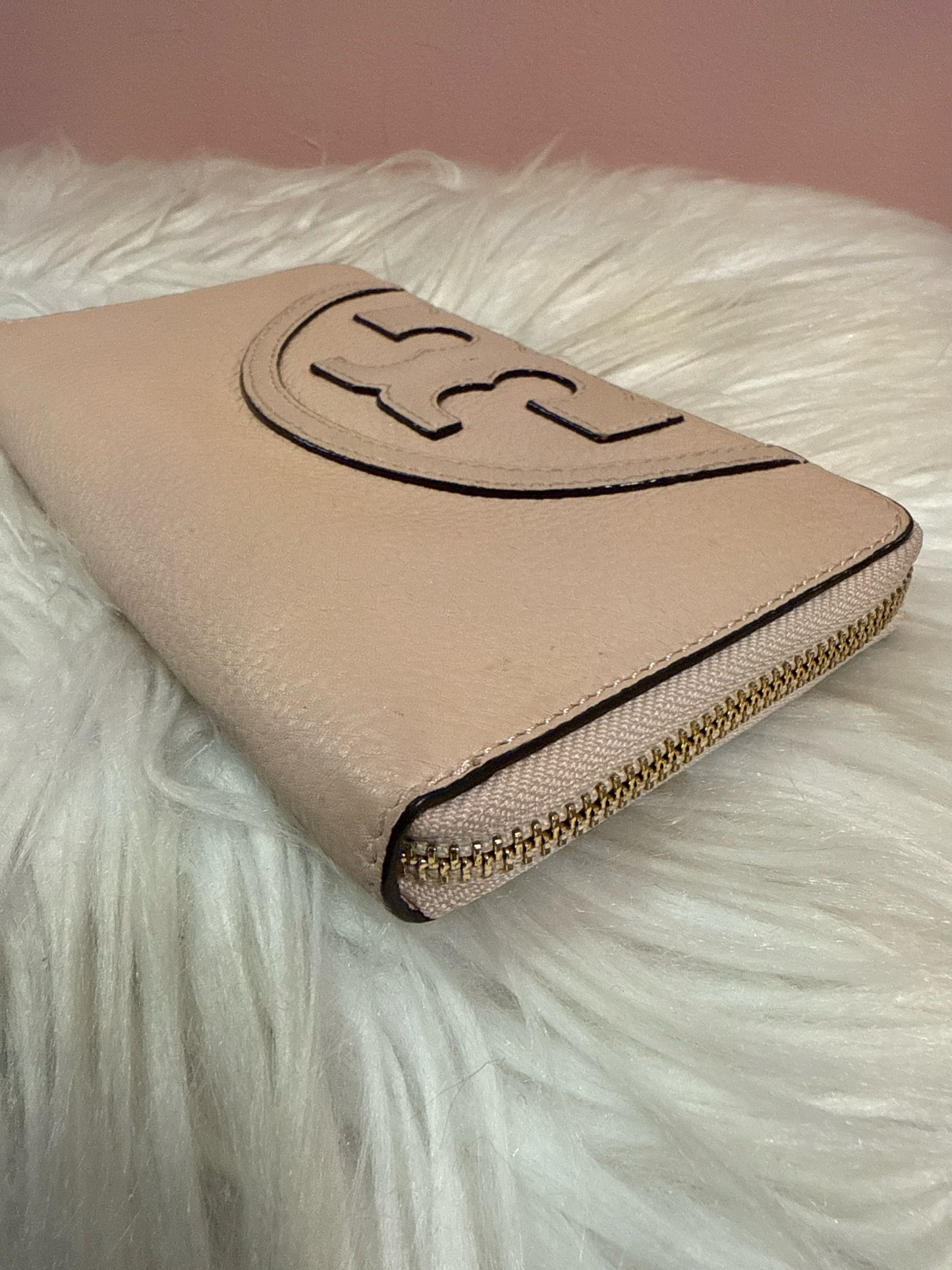 Tory Burch all T east west blush continental wallet