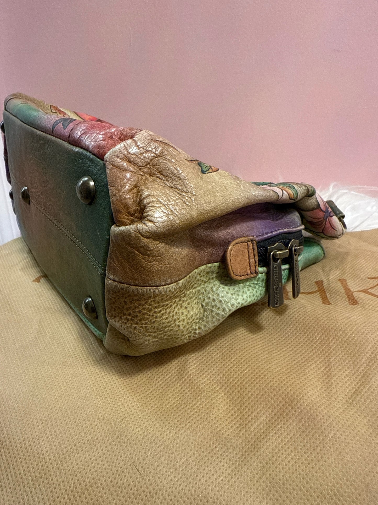 Anuschka paisley floral multi print bag NWT dust bag included