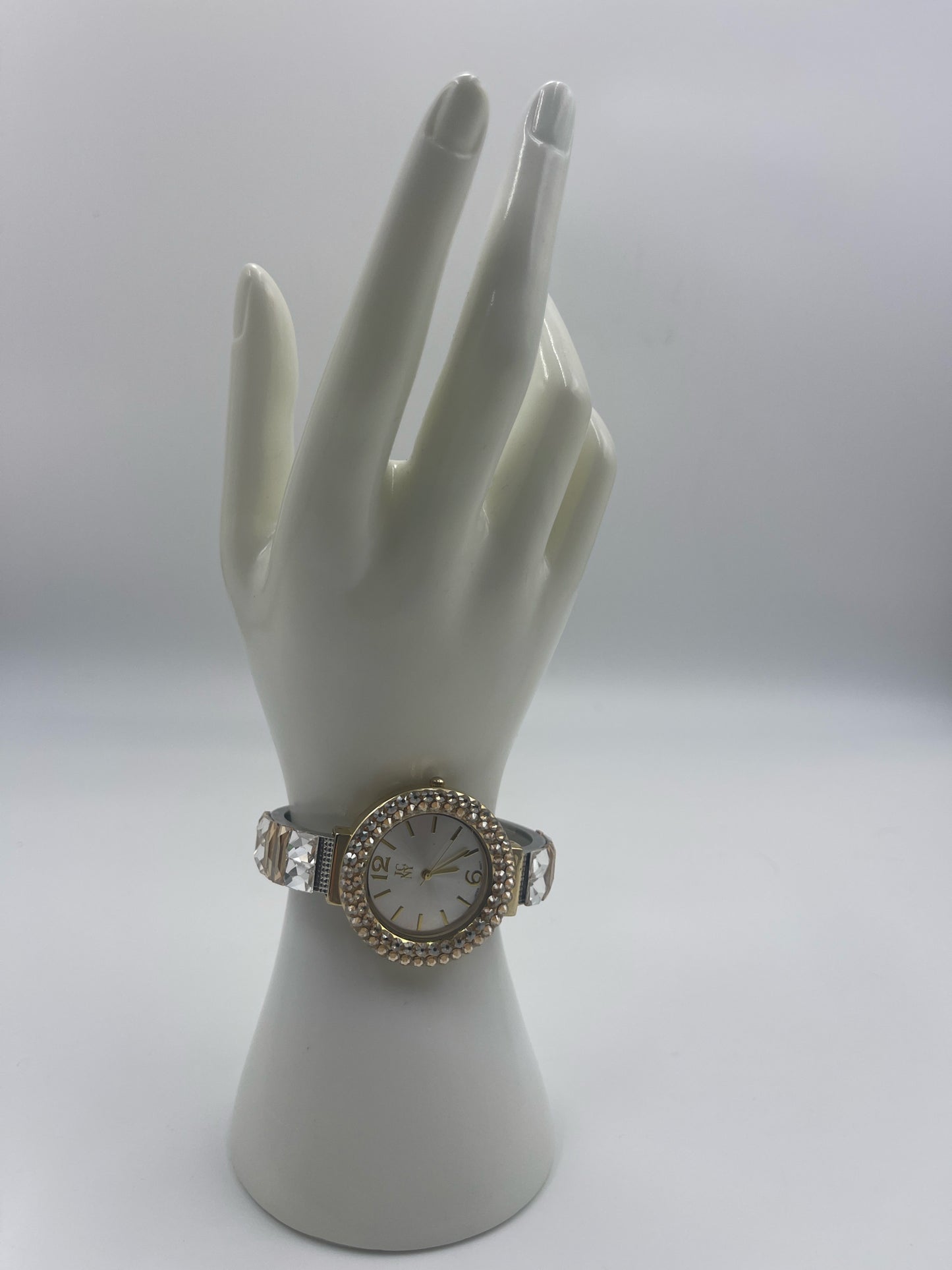 JIMMY CRYSTAL NEW YORK JEWELRY LILLIAN SILVER TONE WATCH