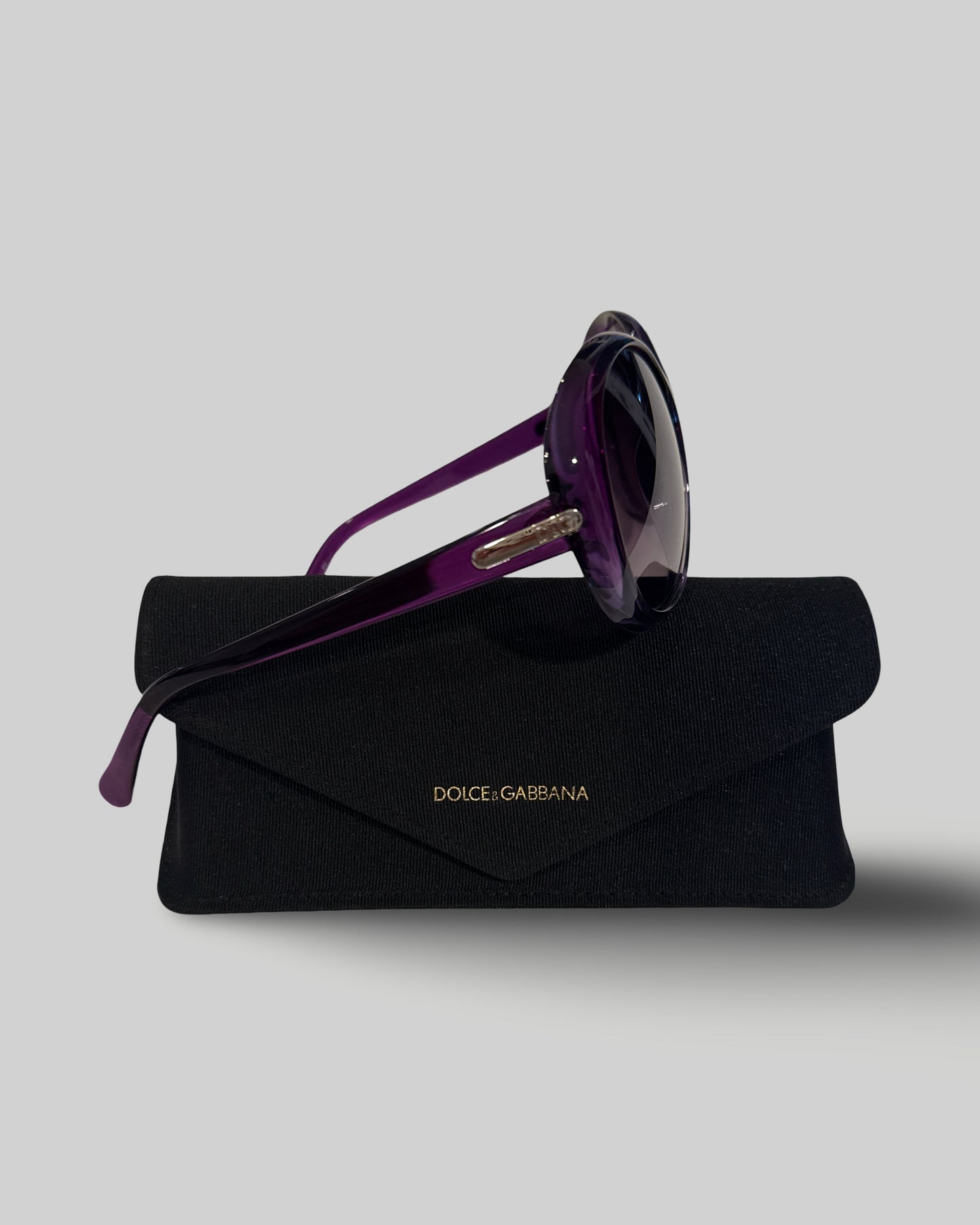 DOLCE & GABBANA ROUND PURPLE SUNGLASSES W CASE