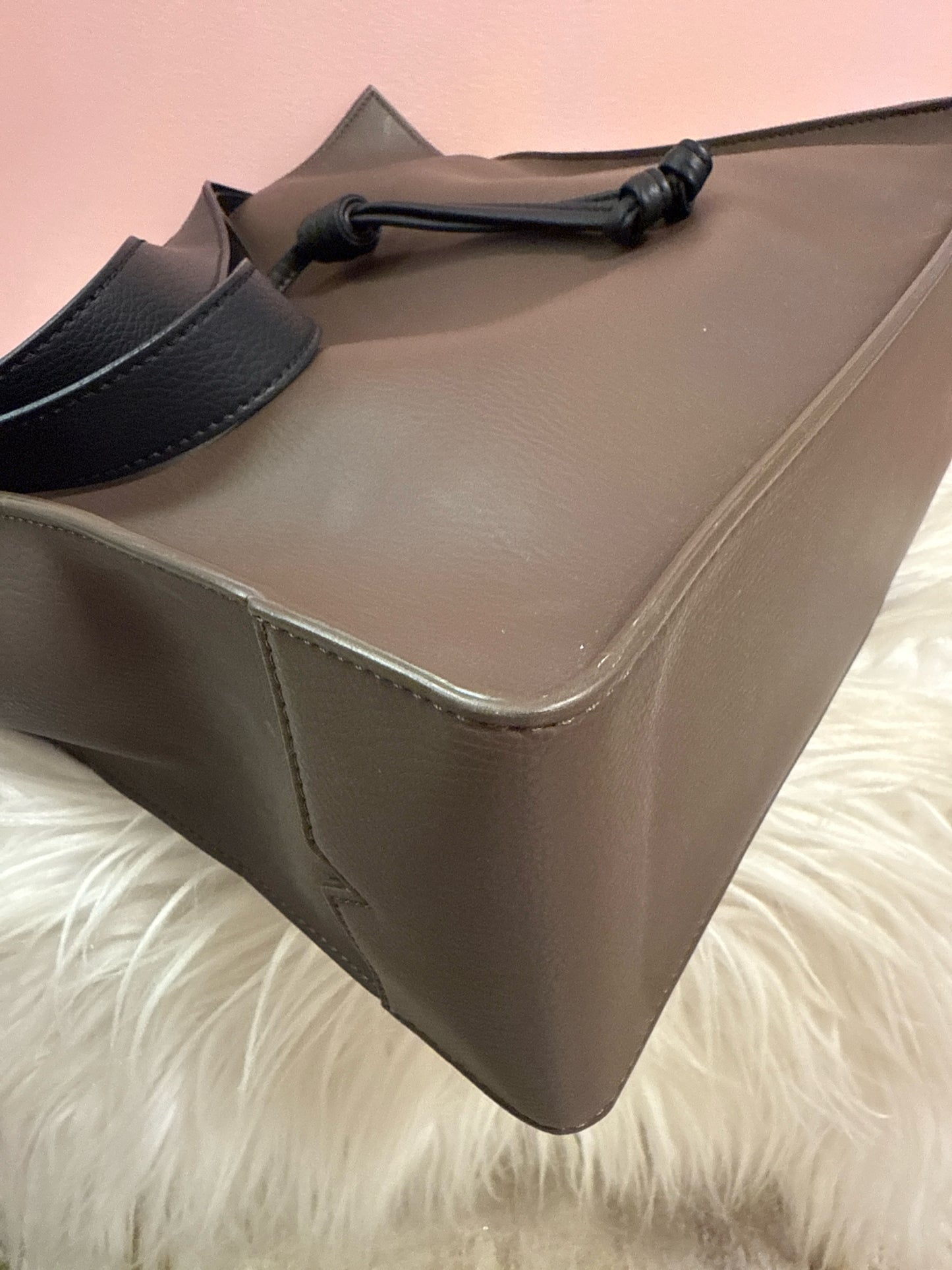 Holzhausen Taupe Leather Medium Shopper Bag