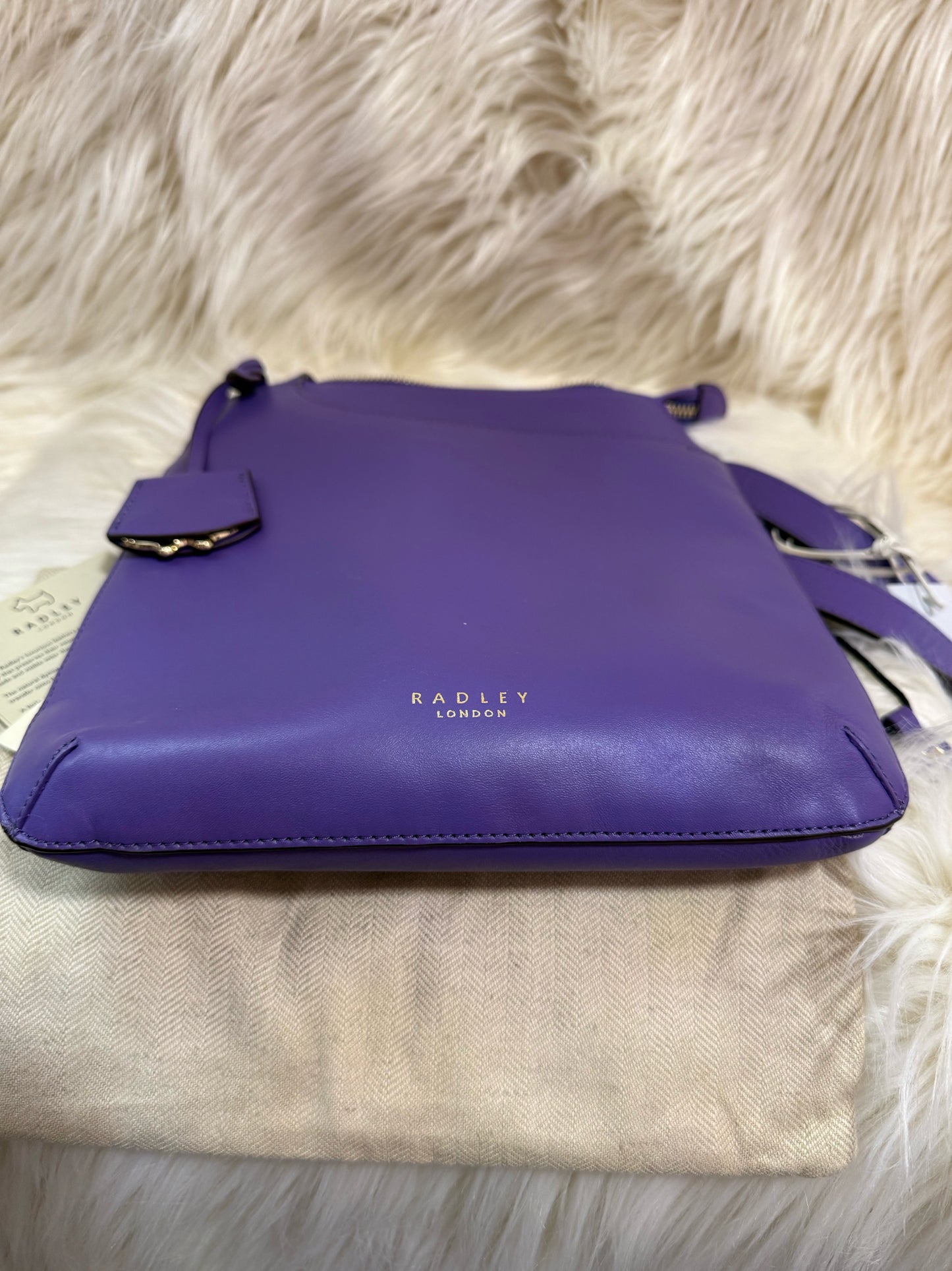 RADLEY LONDON MEDIUM PURPLE CAMDEN COLLECTION