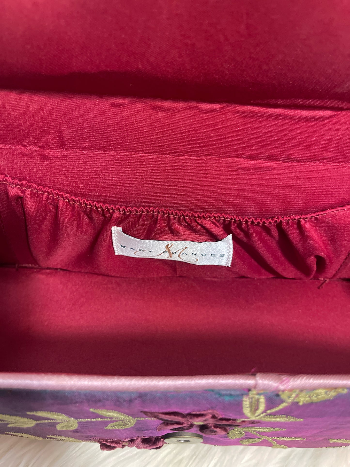 MARY FRANCES VICTORIAN MAGENTA SHOULDER BAG