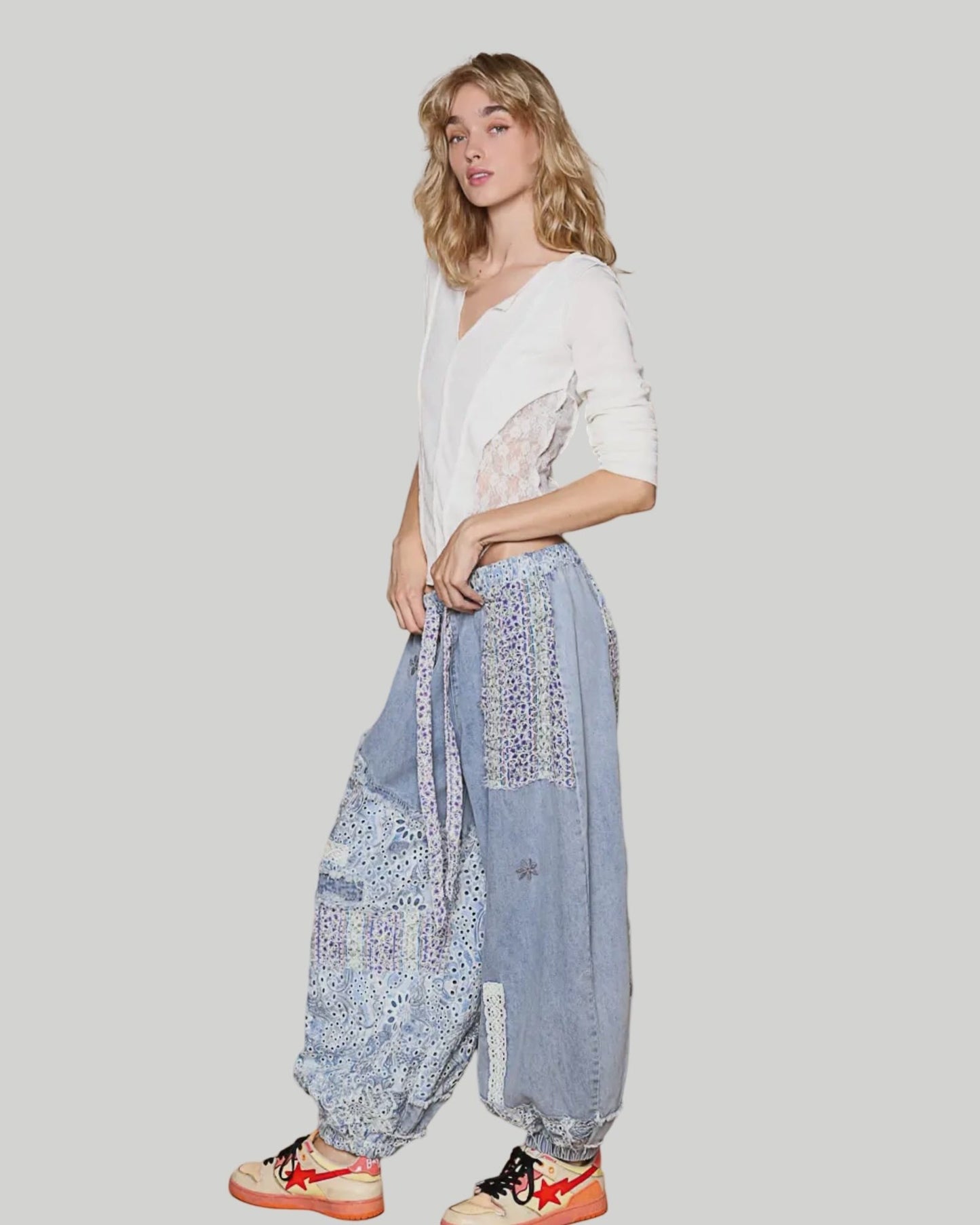 FLORAL PRINT PATCHWORK TWILL JOGER PANTS