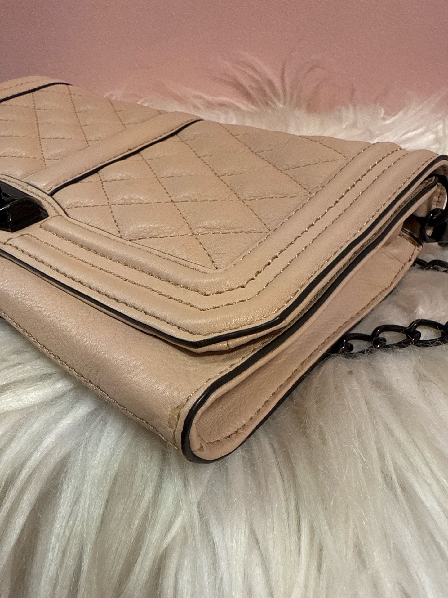 REBECCA MINKOFF BLUSH QUILTED CROSSBODY BLACK CHAIN