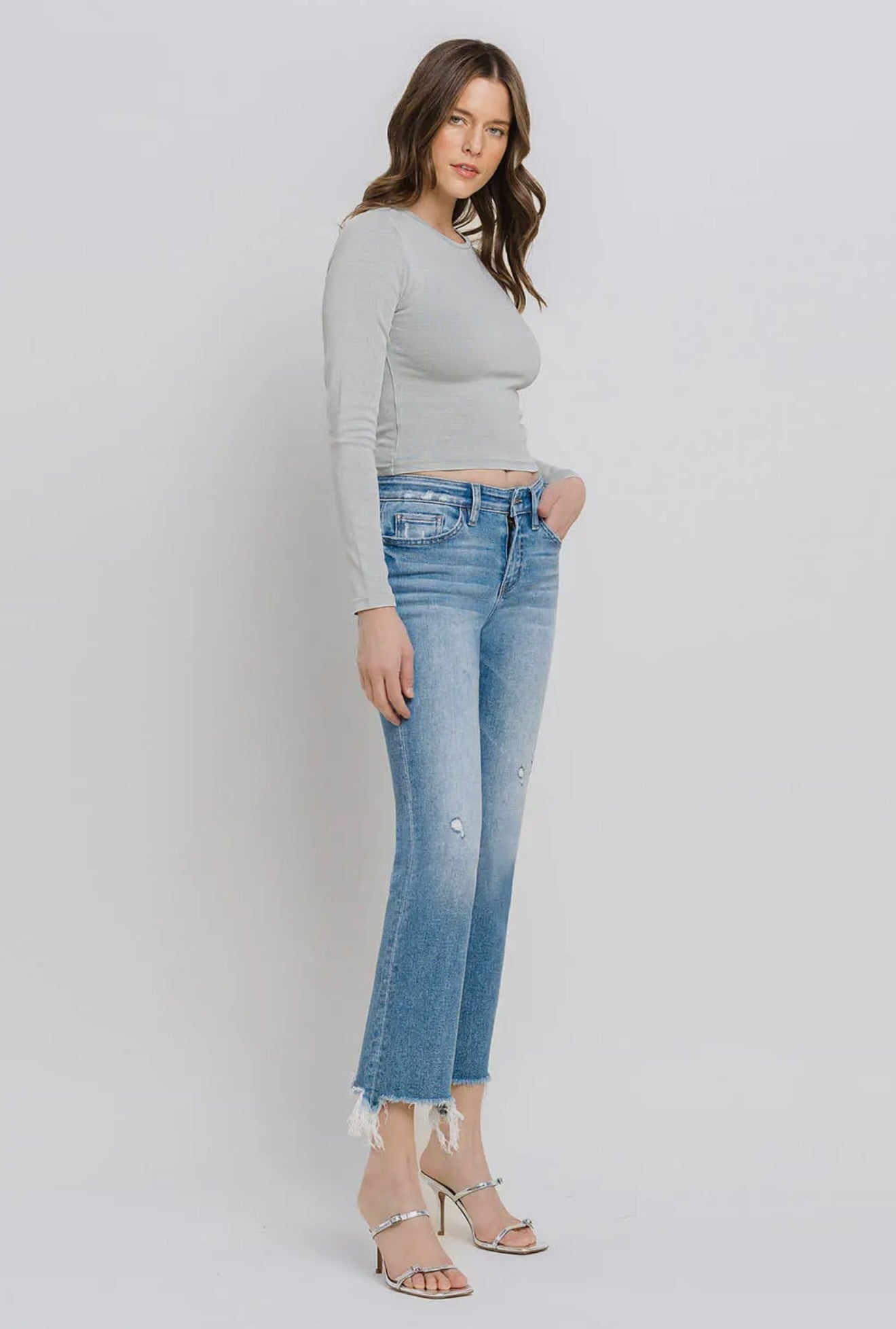 Mid rise frayed hem ankle boot cut jeans sunrise