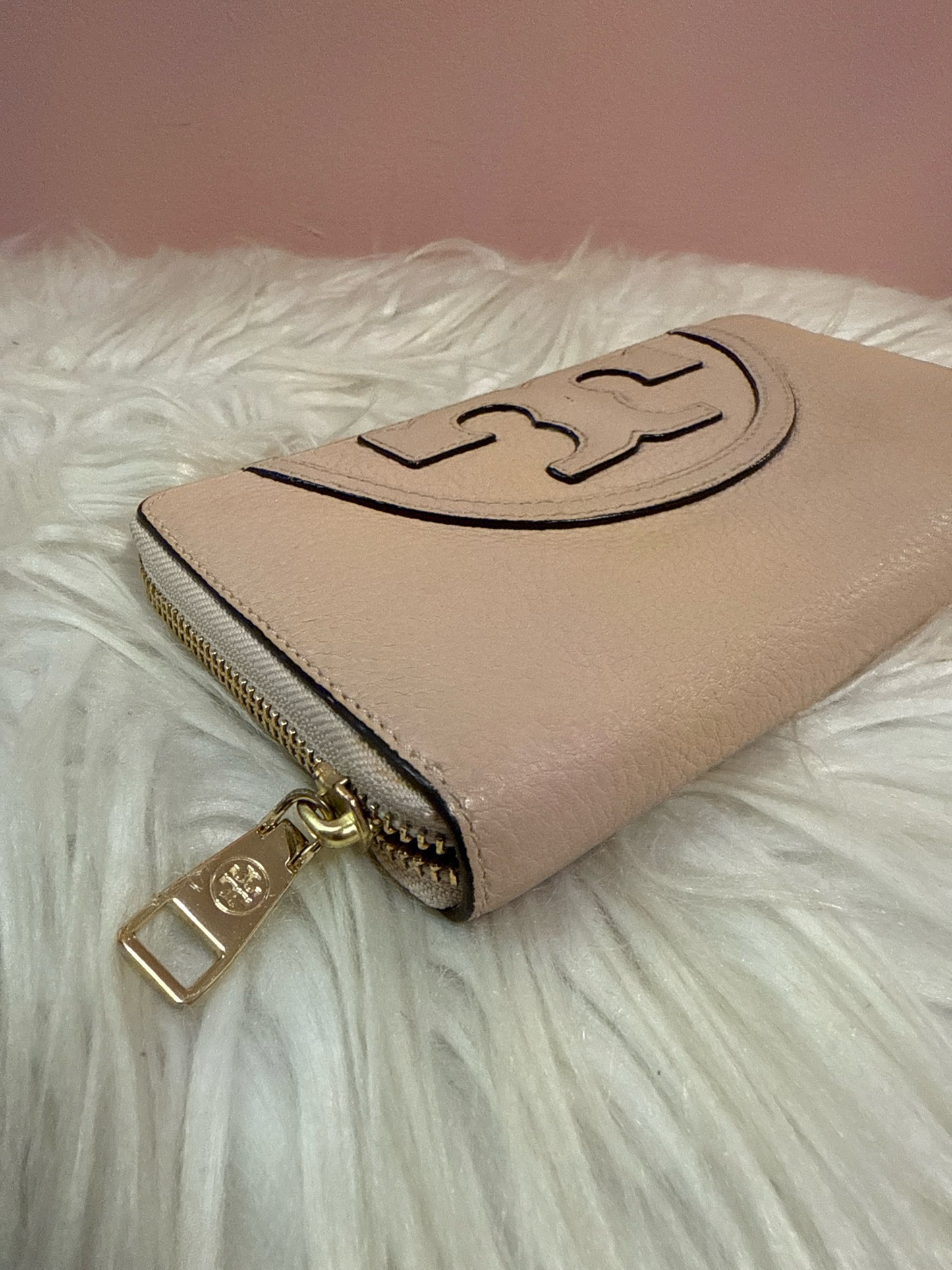 Tory Burch all T east west blush continental wallet