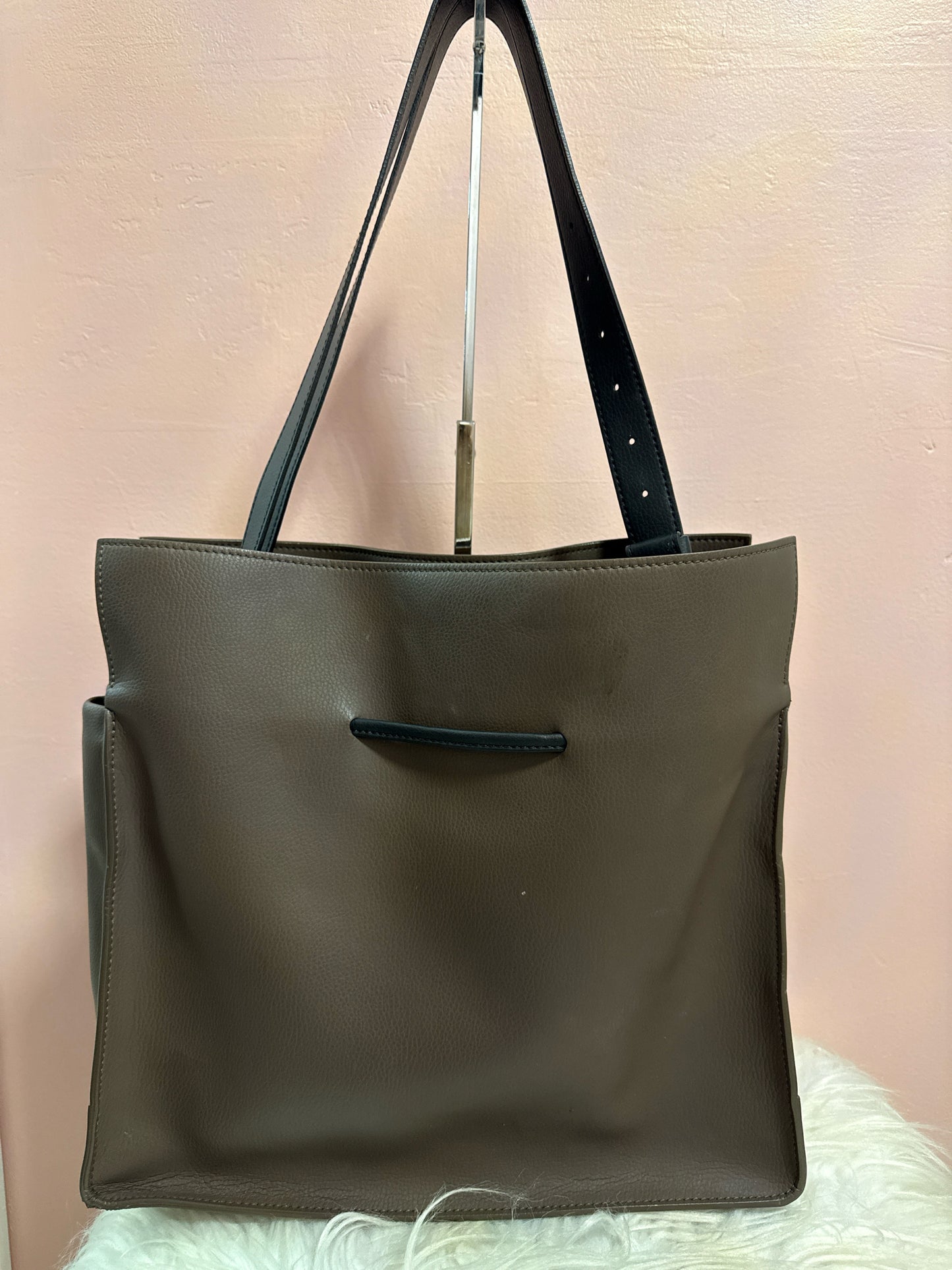 Holzhausen Taupe Leather Medium Shopper Bag