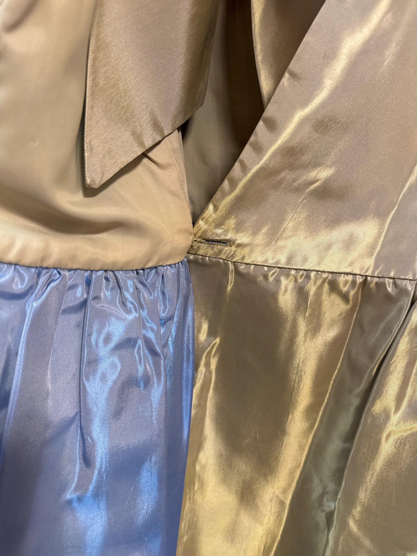 ABS Evening Collection Irredescent Light Green Taffeta dress w Sash Belt