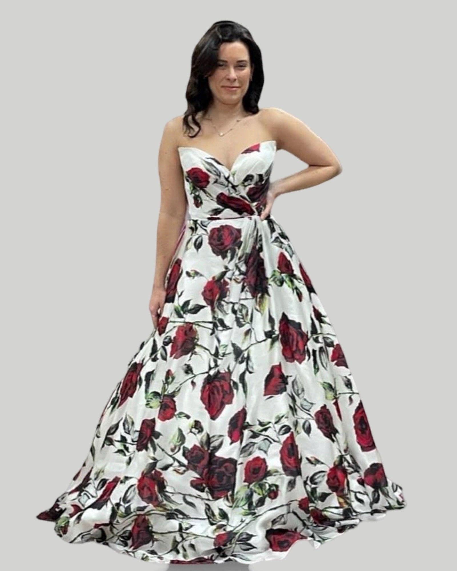 SHERRI HILL White WITH RED ROSES BALL GOWN