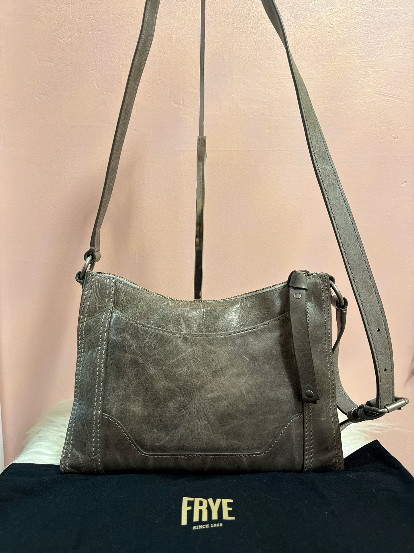 Frye antique carbon leather melissa zip crossbody bag