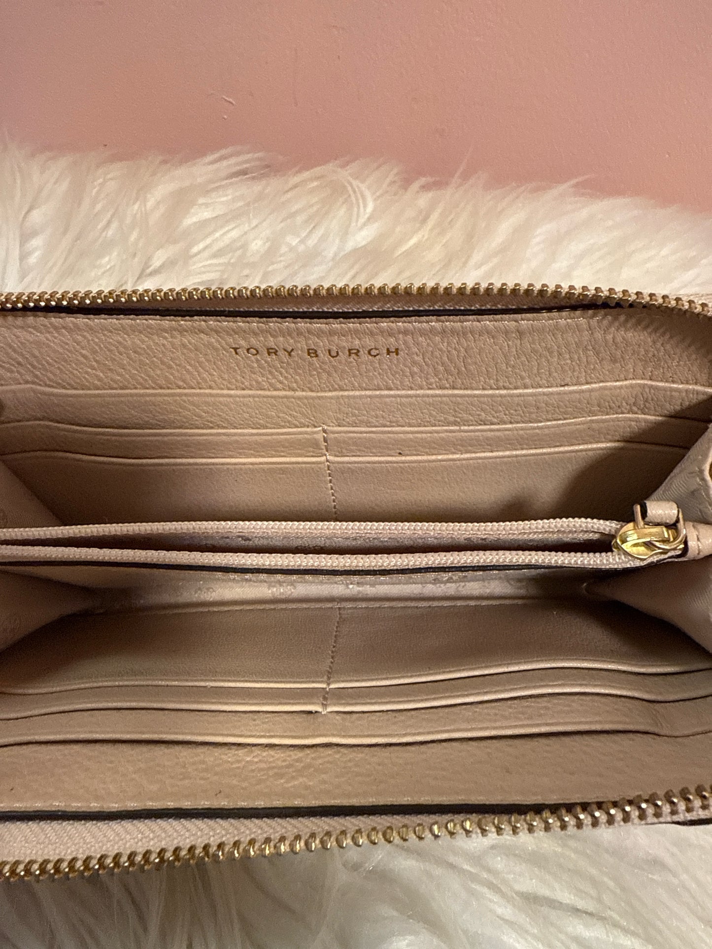 Tory Burch all T east west blush continental wallet