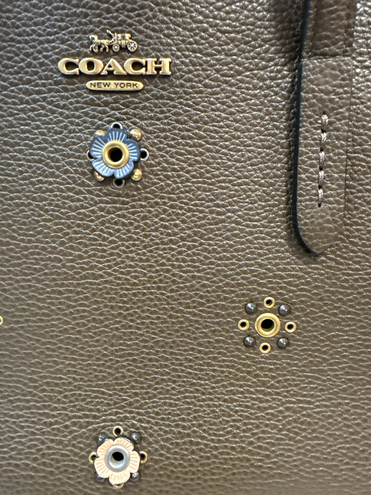 Coach Charlie Carryall 28 with rivets n Pebbled Olive Leather