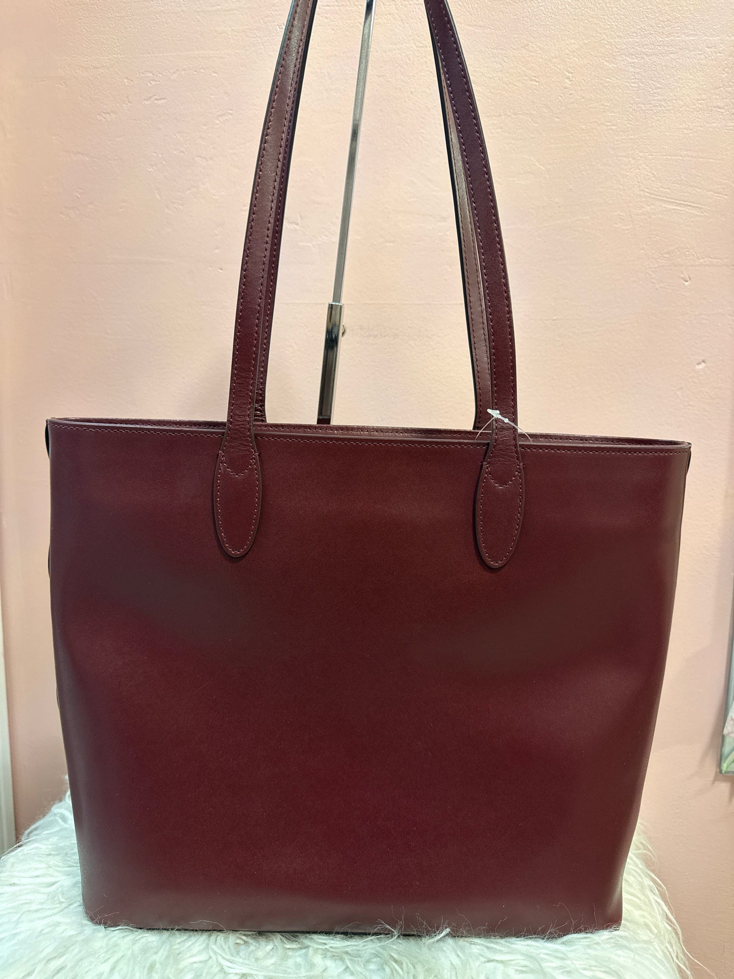 Kate Spade Smooth Leather Tote in Merlot
