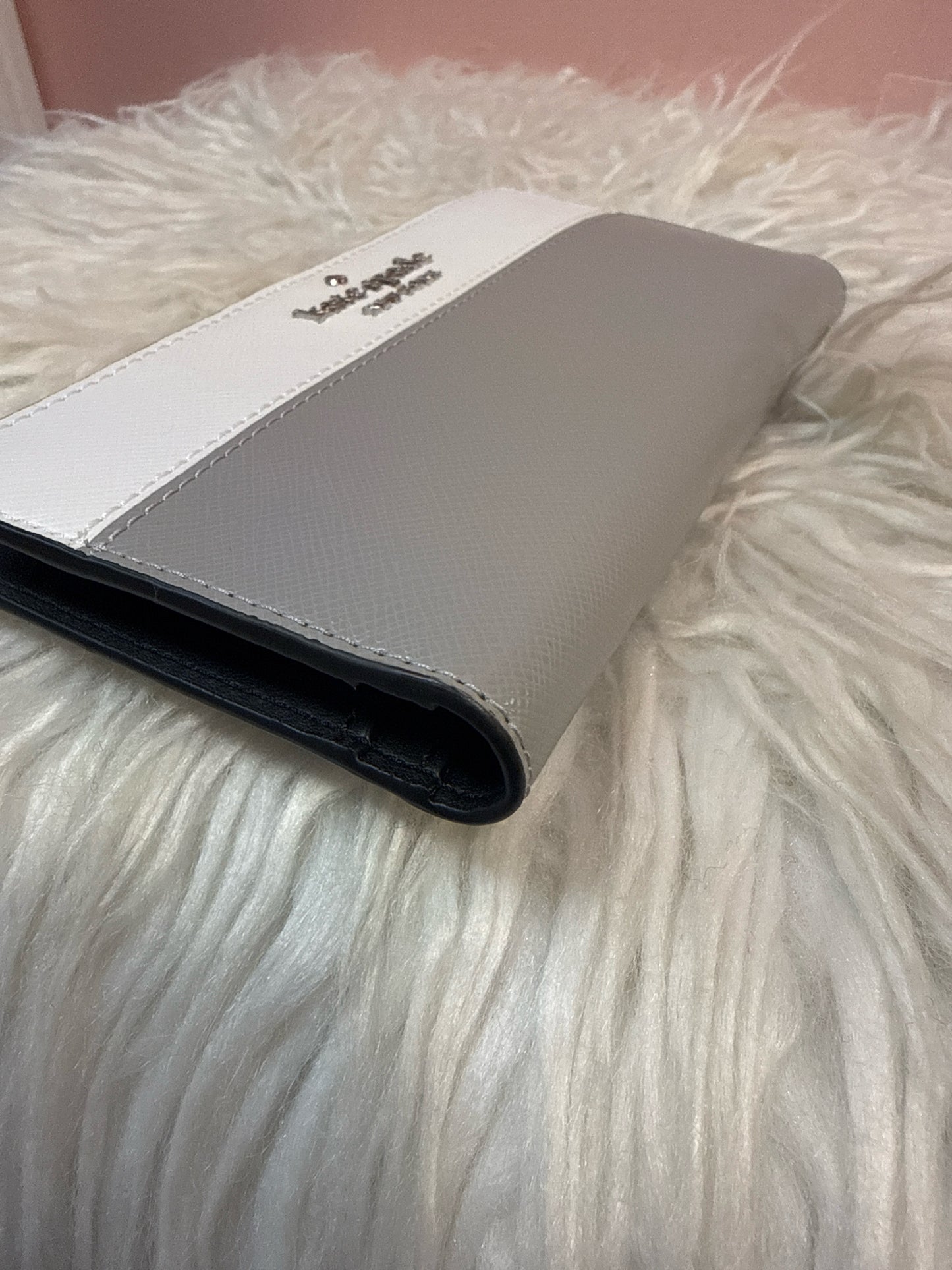 Kate Spade New York Staci Colorblock Saffiano Leather wallet