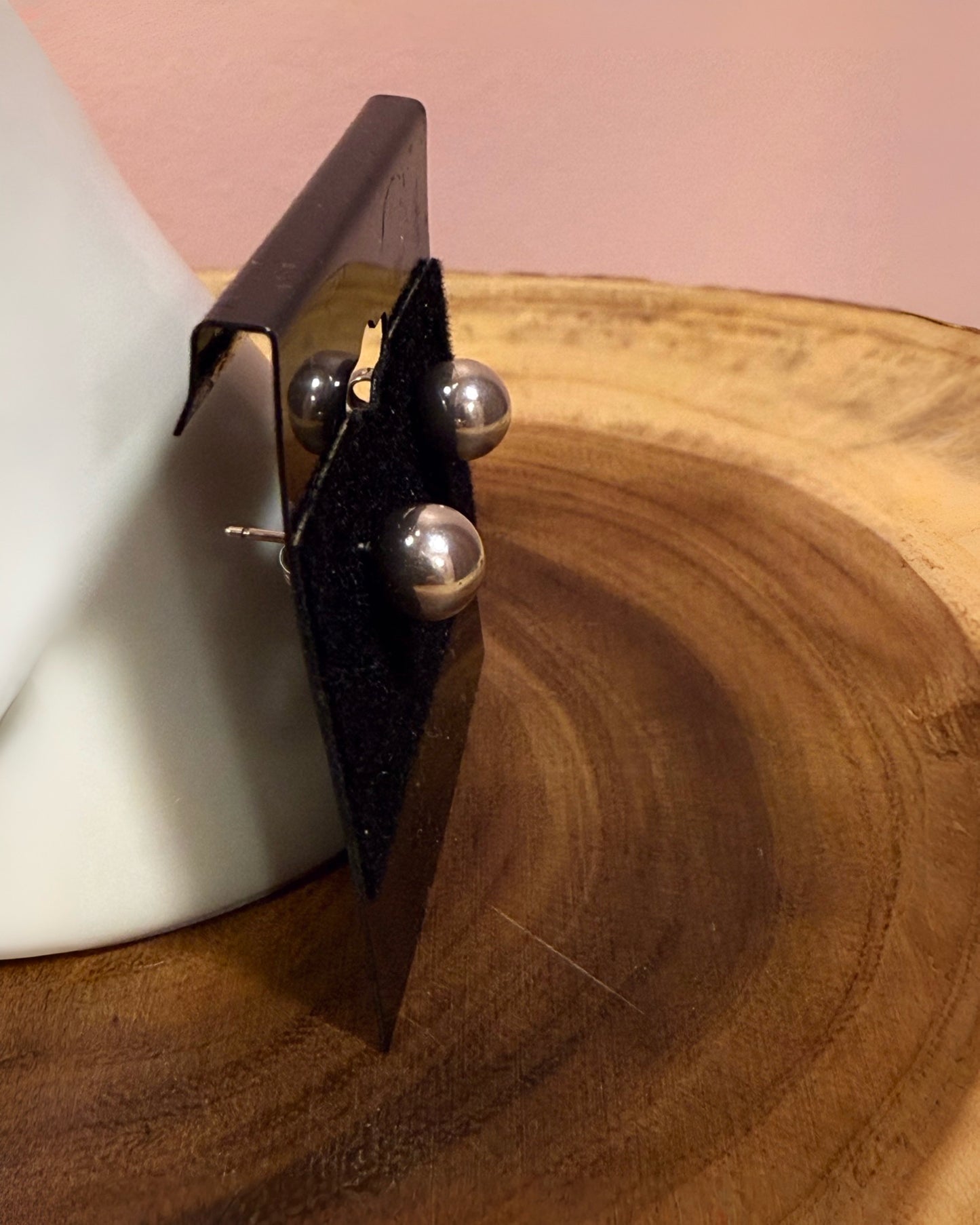 Tiffany & Co.Hardwear BallStud  Earrings Pre-Loved