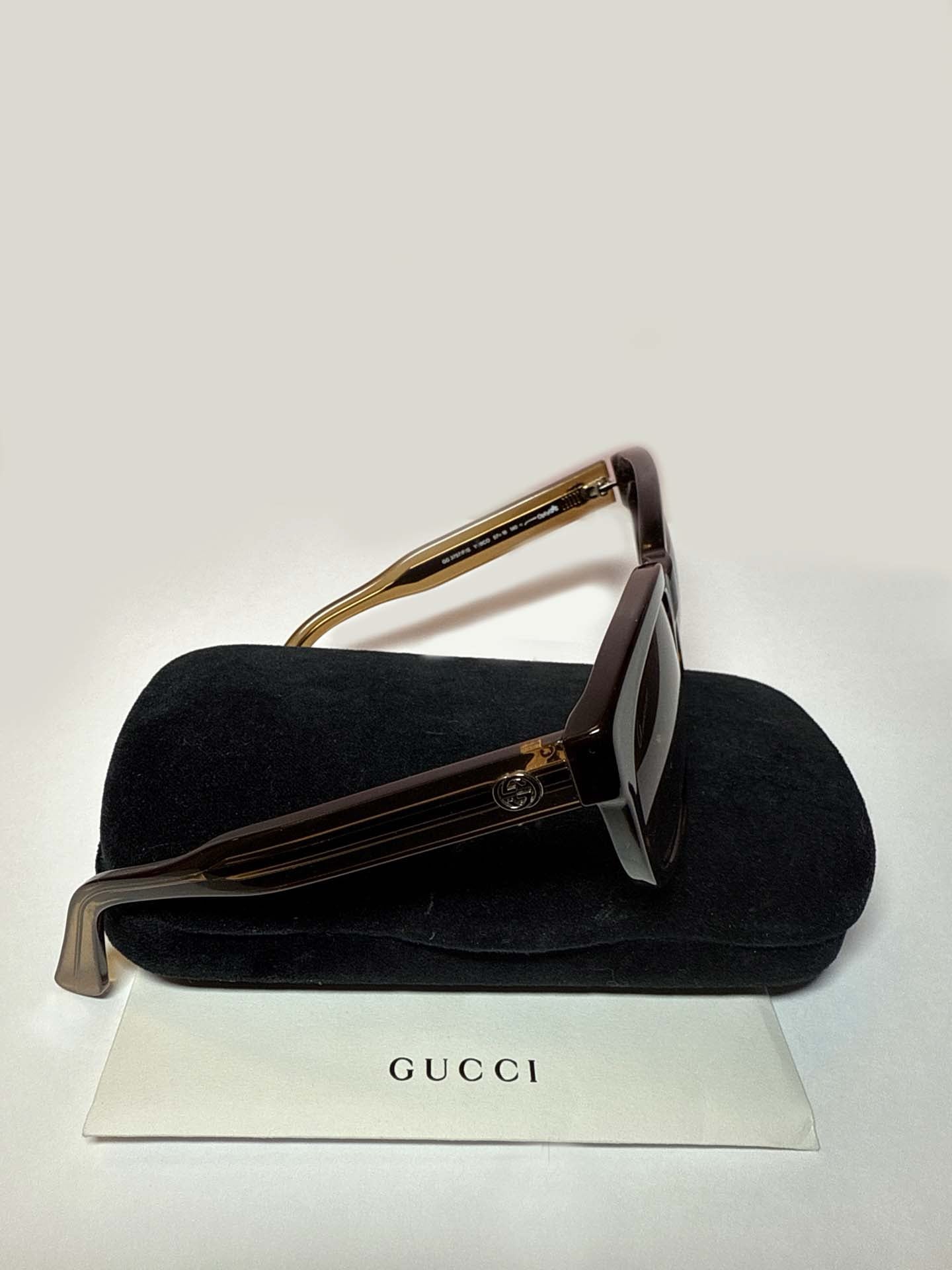 GUCCI Pre Loved Brown Tortoise Sunglasses with case  GG3757
