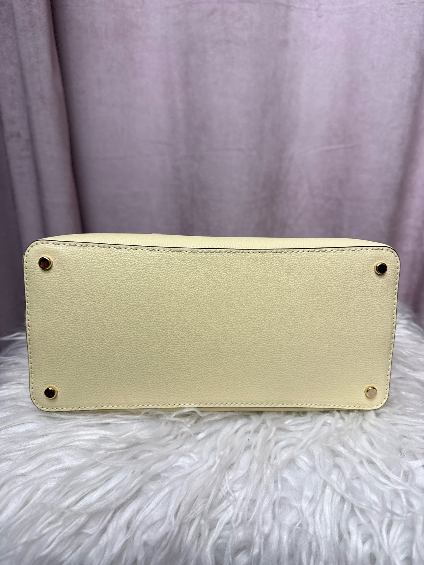 Kate Spade Thompson Street Lemon Fond Handbag