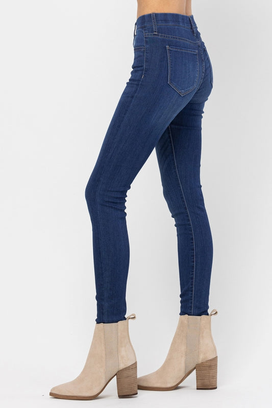 MID RISE PULL ON SKINNY JEANS S