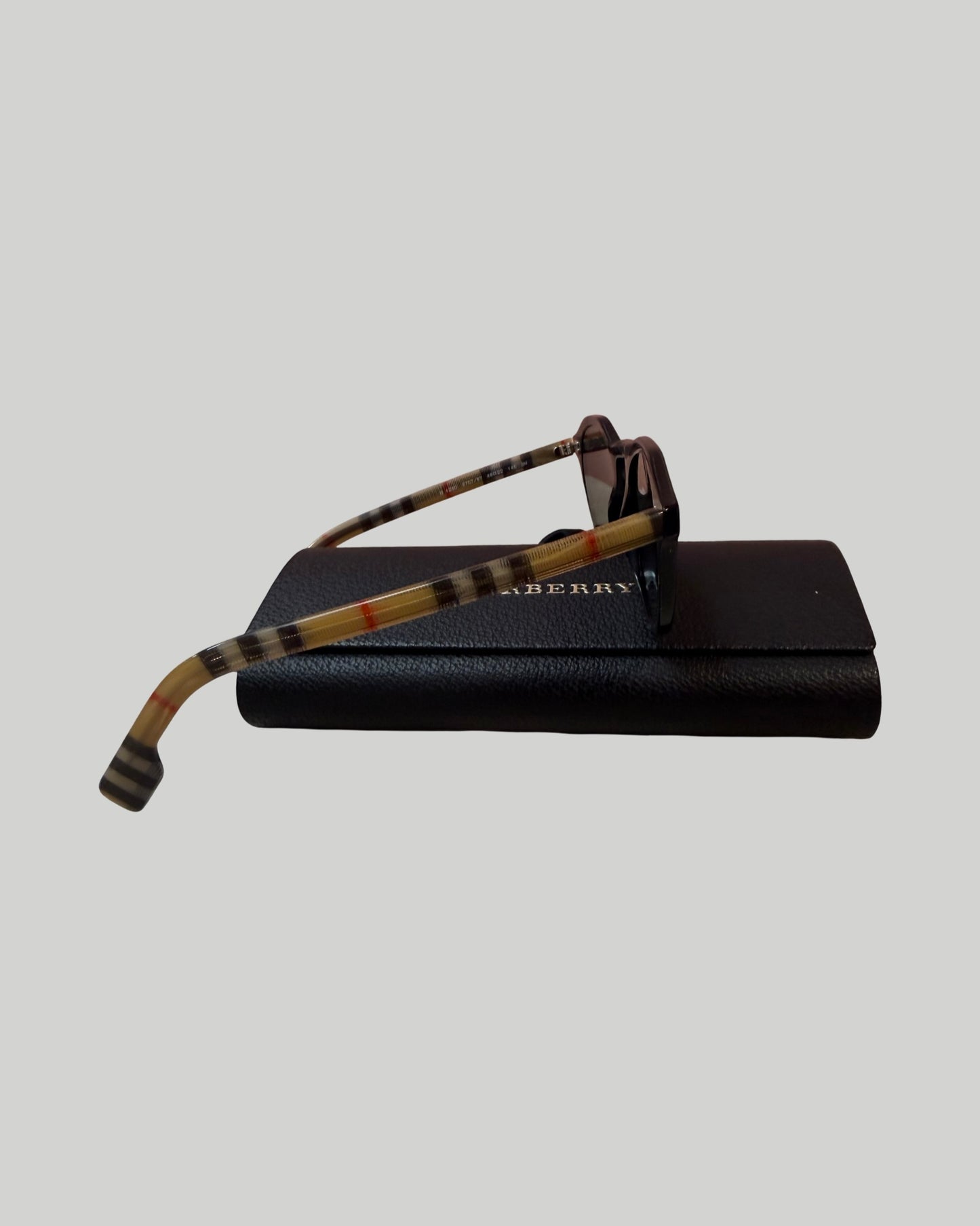 Burberry B 4280 Round Black with Nova Sides Sunglasses