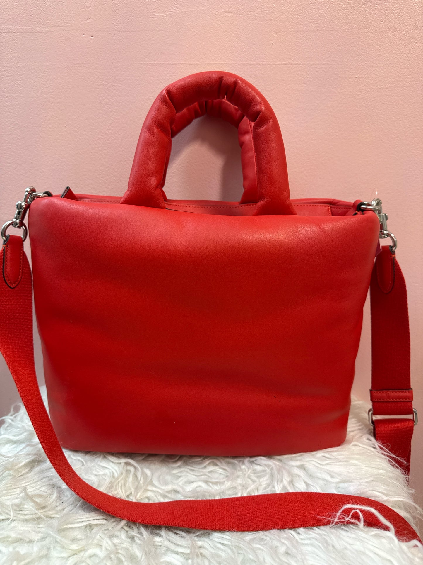 Coach Pillow Tote in Smooth leather Bright Poppy