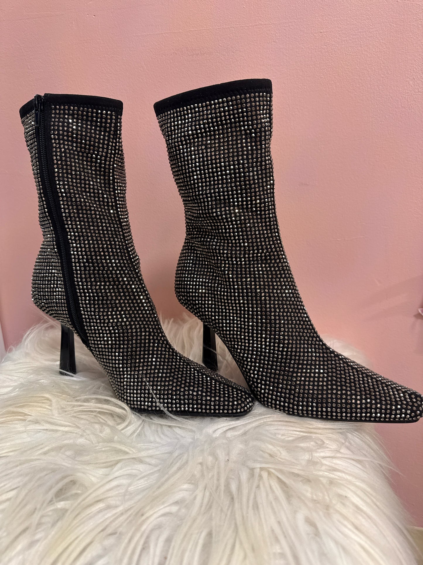 STEVE MADDEN BLACK SEQUINED POINTY TOE MID CALF BOOTS