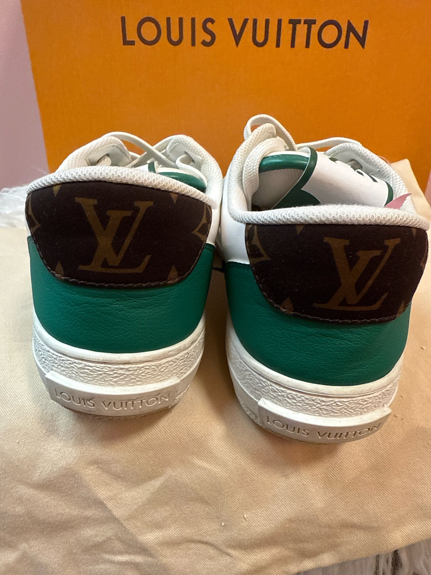 Louis Vuitton Authentic Sneakers with Dust and Box