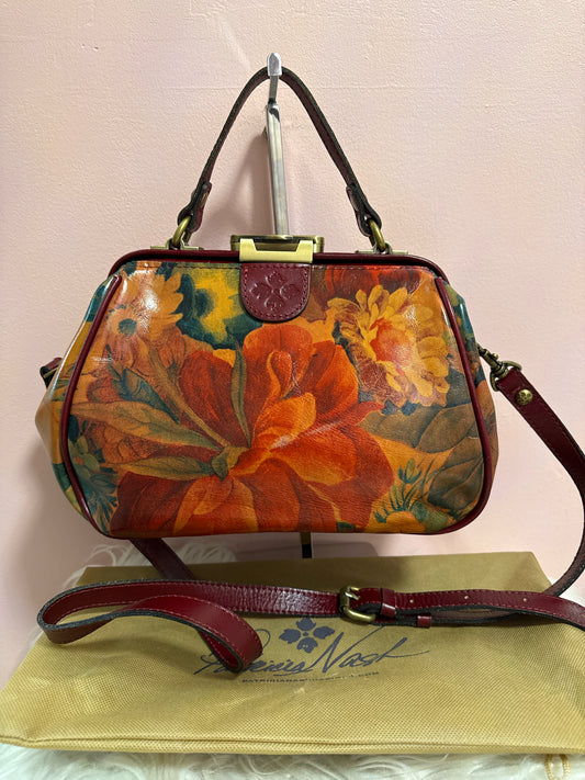PATRICIA NASH GRACCHI FRAME SATCHEL RED/GREEN