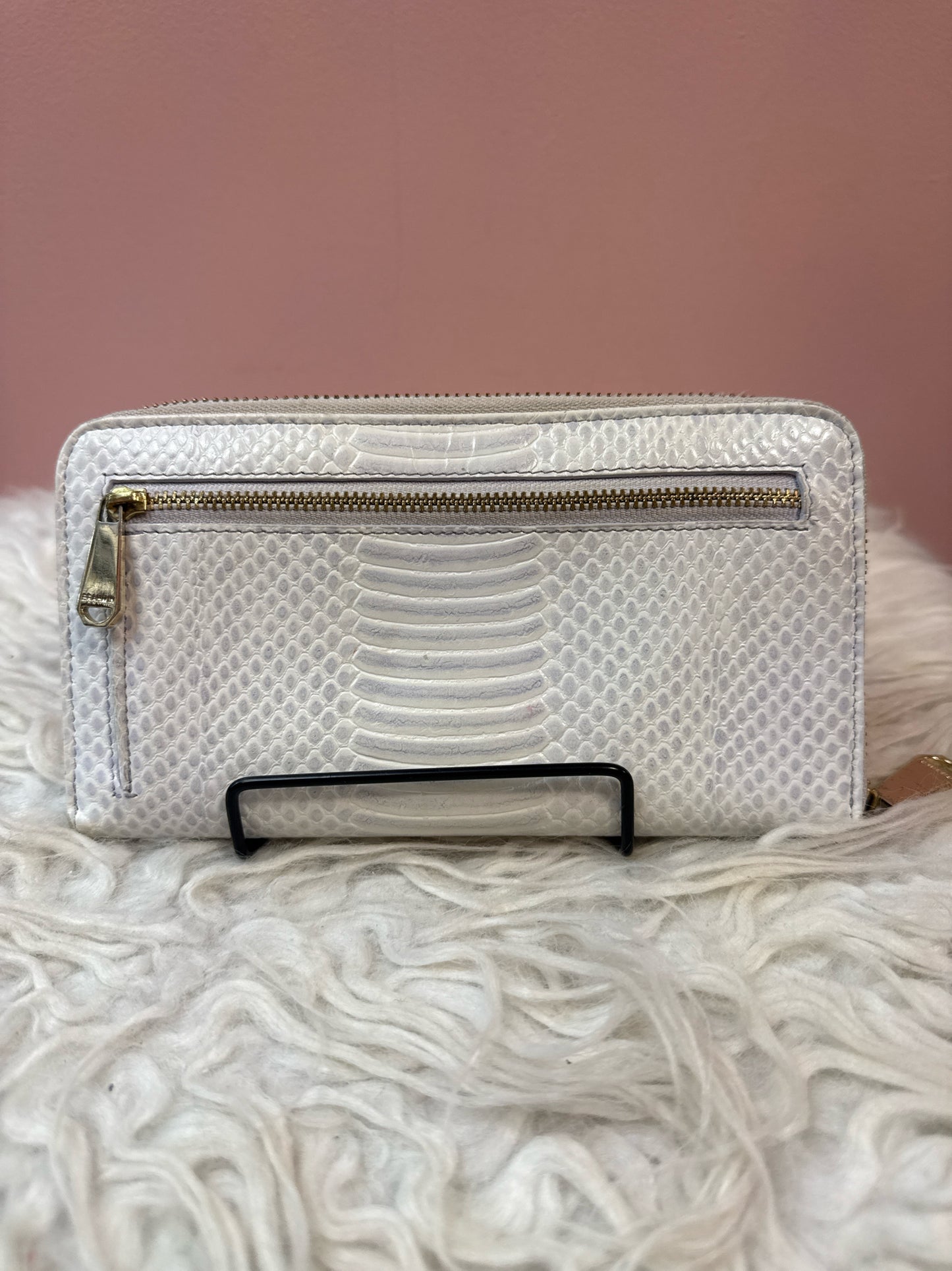 Brahmin White and Grey Zip Around  Wallet