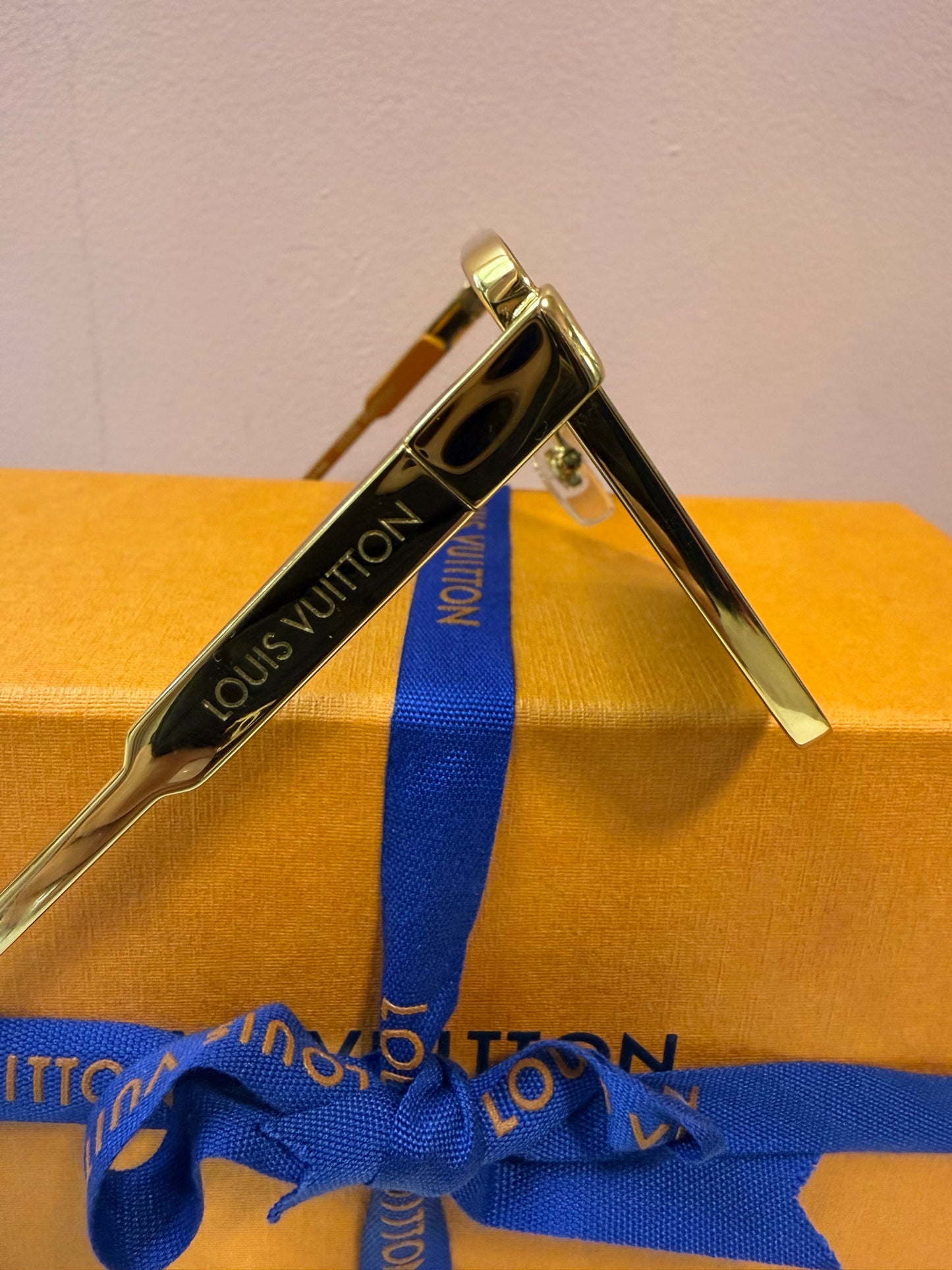 Louis Vuitton Cyclone Metal Sunglasses